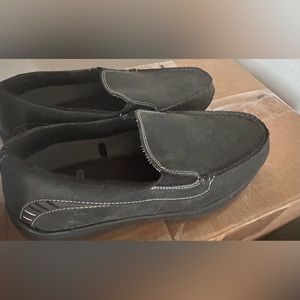 House shoes. Worn ONCE